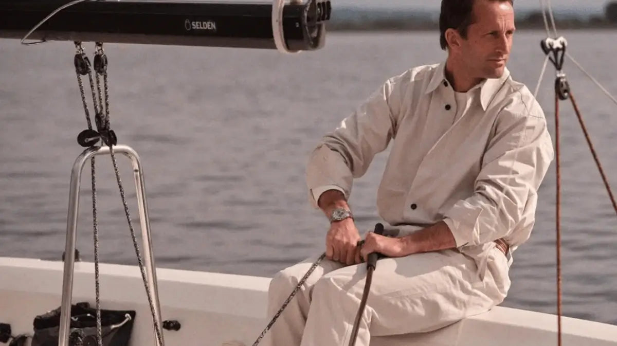 Günlük Hayatta Lüks Dokunuş: Erkek Kombinlerinde Küçük Detayların Gücü